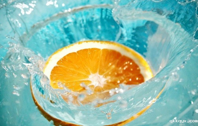 什么是健康和养生?首先从早上第一杯水开始